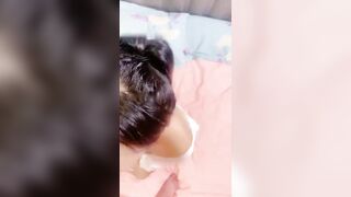 苗窕骚妹子让狼友玩弄操逼