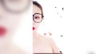 珍尼玛好胸超有气质
